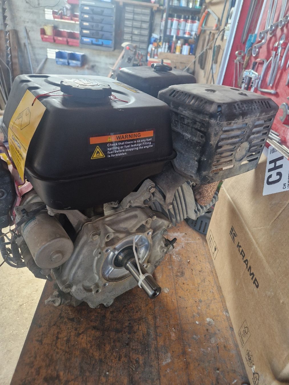 Honda Motori: Honda GX390 Benzinmotor – Usato da Hittnau venduto da Cs94 2