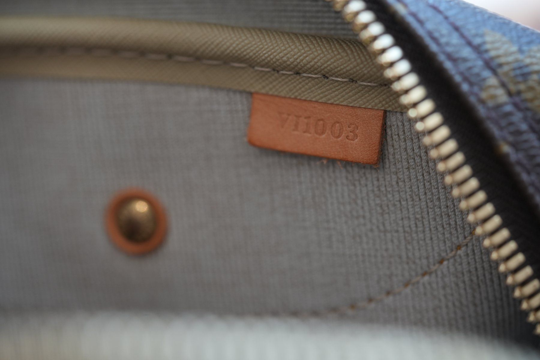 Louis Vuitton Borse: Louis Vuitton Vintage Evasion – Usato da Faoug venduto da Bruce_Wayne23 1