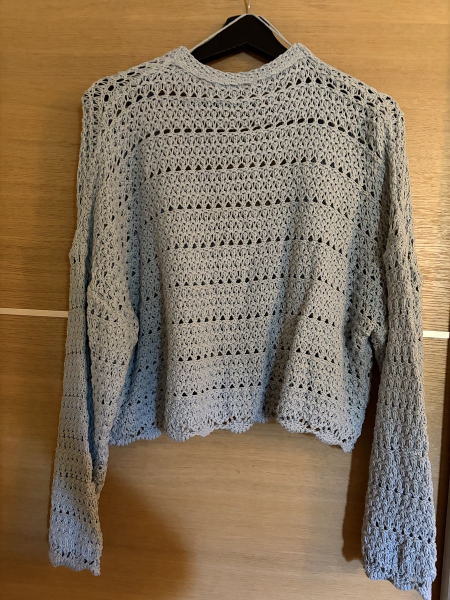 Pull&Bear Jacken: Strickjacke Pull&Bear hellblau Grösse L Defekt – Defekt aus Frenkendorf von lrhggrty 5