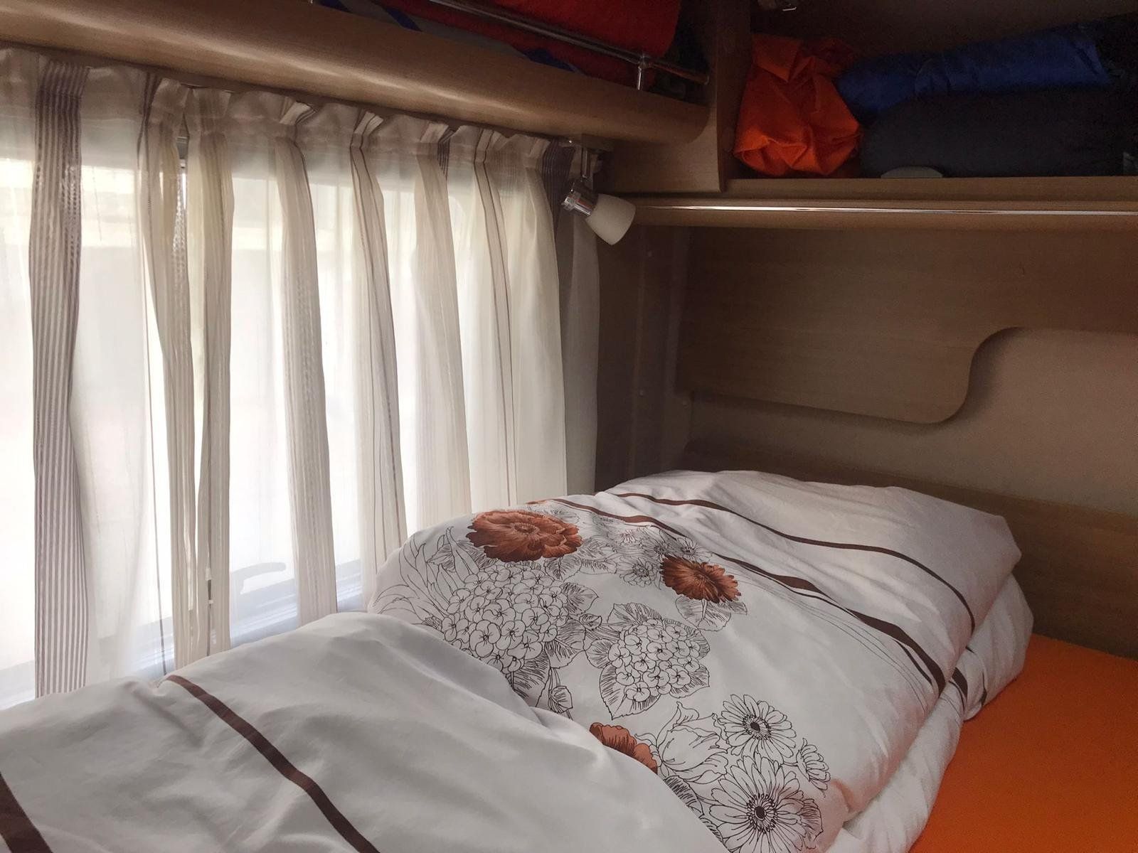 Hymer Veicoli da campeggio: Hymer B514 Wohnmobil – Usato da Oberwangen b. Bern venduto da Vittorio0 3