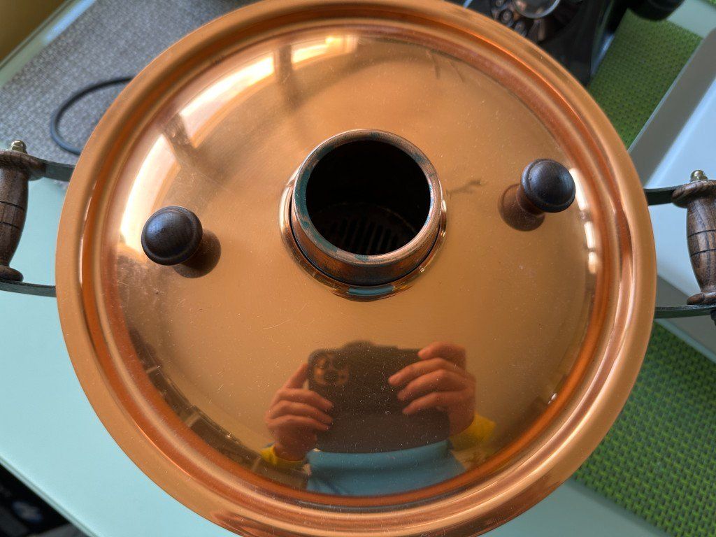 Sigg Pentole: SIGG  Kupfer Mongolentopf elektrisch – Usato da Brunnen venduto da 23068 2