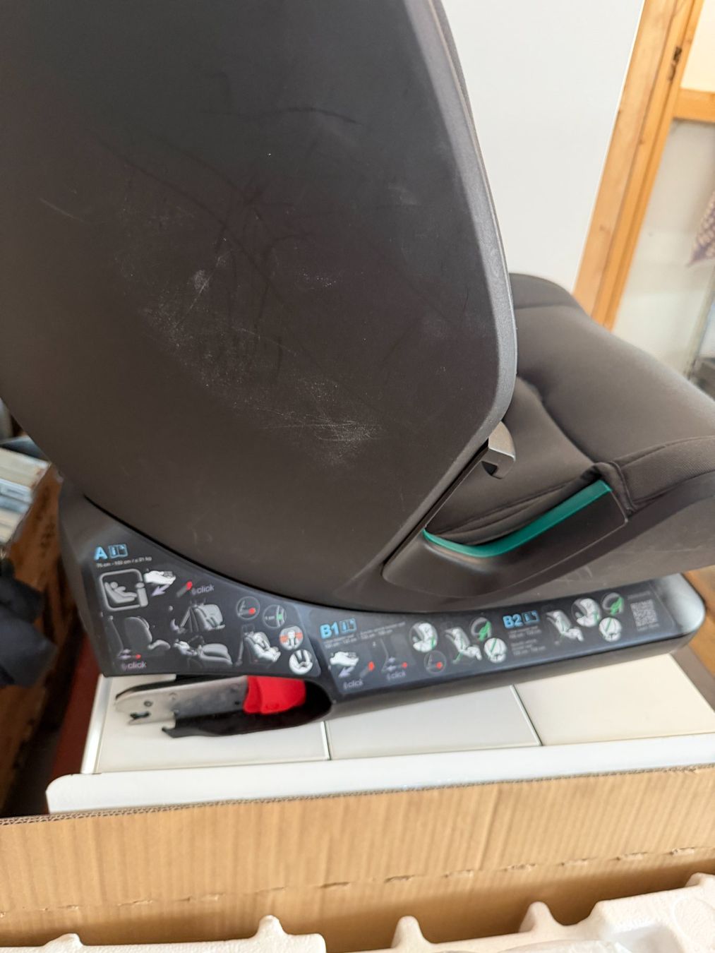 Britax Römer Seggiolini per auto: Kindersitz Britax Römer PREMIUM – Usato da Pfäffikon SZ venduto da xevo_Networks 4