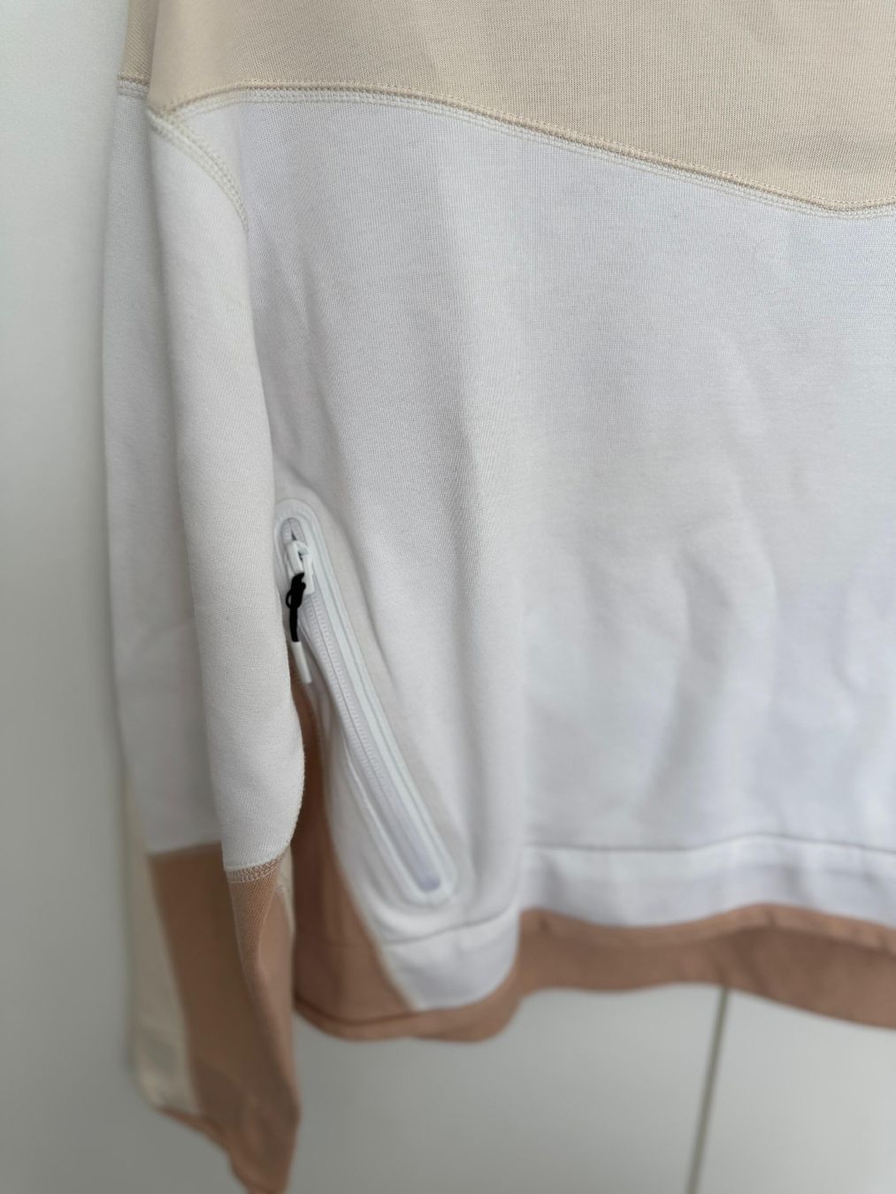 Maglioni & Felpe: Nike Pullover Sweater Crewneck M Beige Weiss – Usato da Staufen venduto da M19M 2