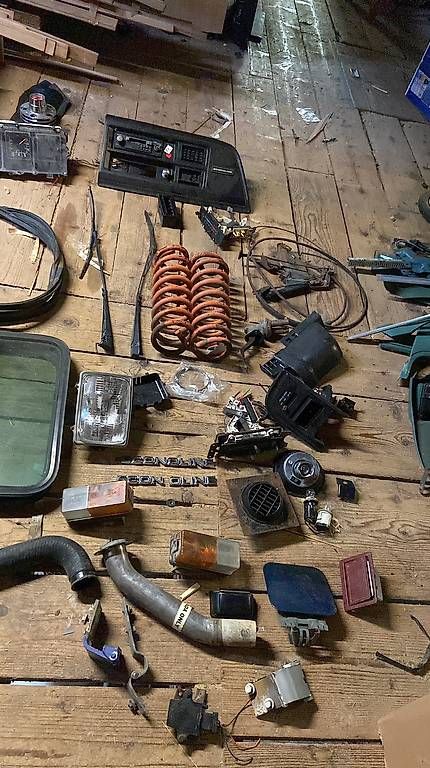Tutti pezzi di ricambio auto: Ford econoline van v8 1988 teile – Usato da Ebnat-Kappel venduto da mic_2pwc 1