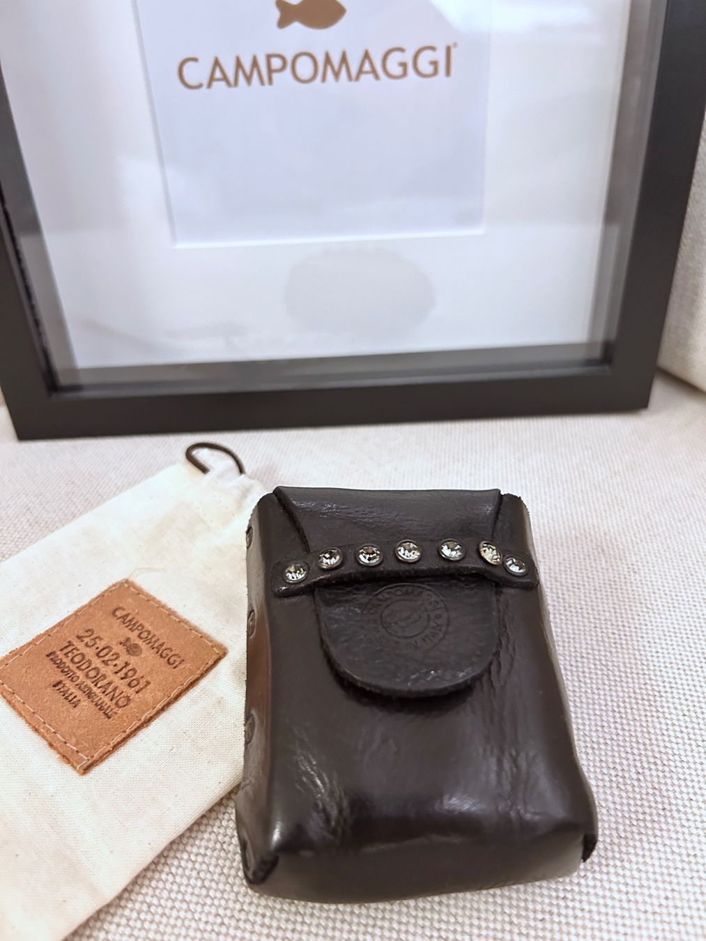 Campomaggi Altri Prodotti per fumatori: CAMPOMAGGI Zigarettenetui mit Strass - LEDER nero - NEU – Nuovo (secondo la descrizione) da Schongau venduto da Designart 4