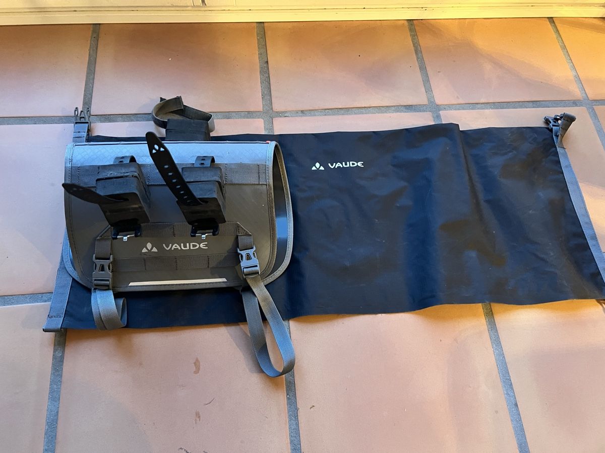 Vaude Sacs: Fahrradtasche Lenker  – D'occasion à Uerikon par Juerg10 1
