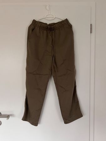 H&M luftige Stoffhose (Damen)/ Grösse S/ olivgrün
