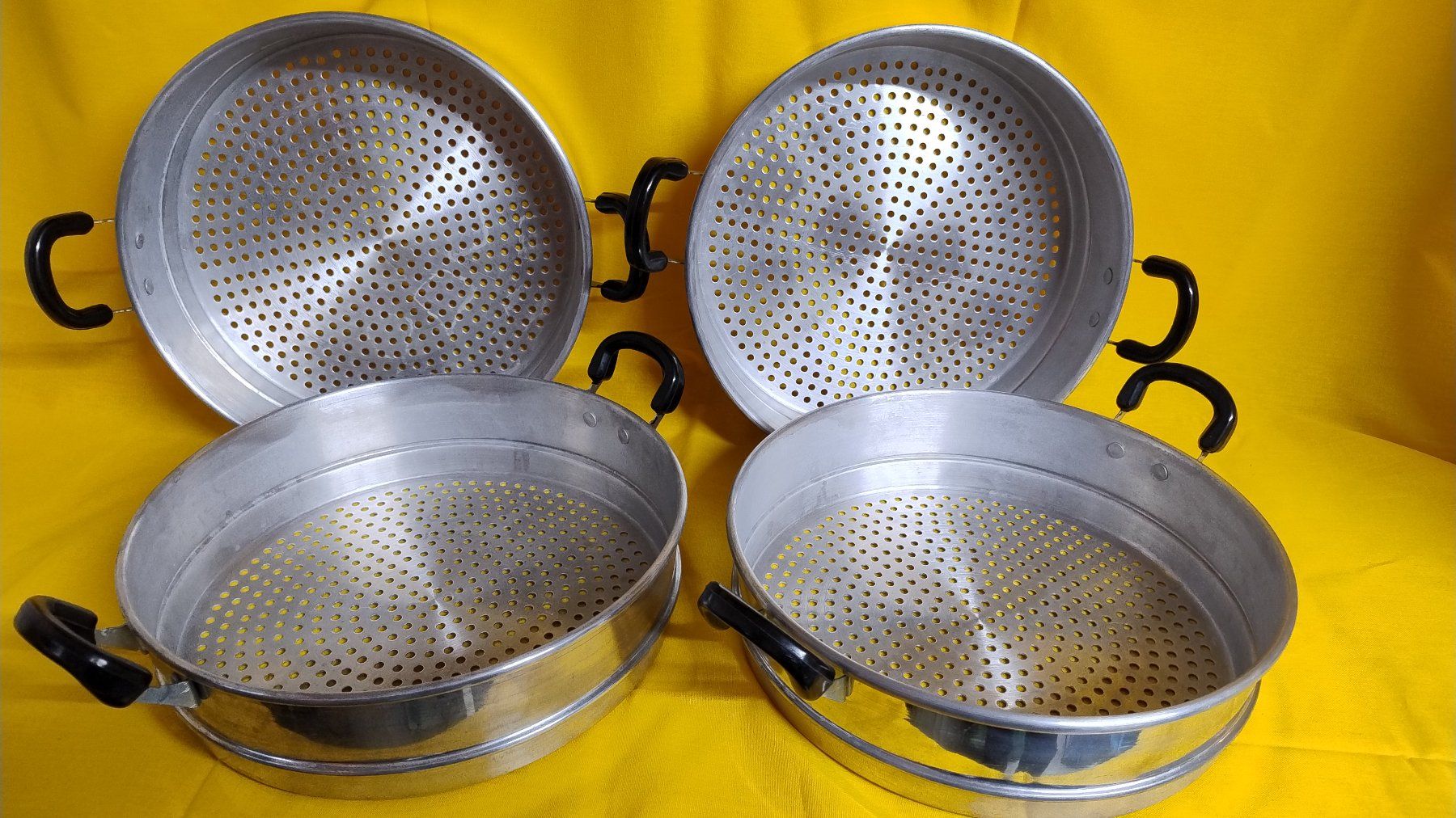 Pentole: Alluminiumkochtopf mit Dampfeinsätzen 28cm – Usato da Felben-Wellhausen venduto da Wisi35 1