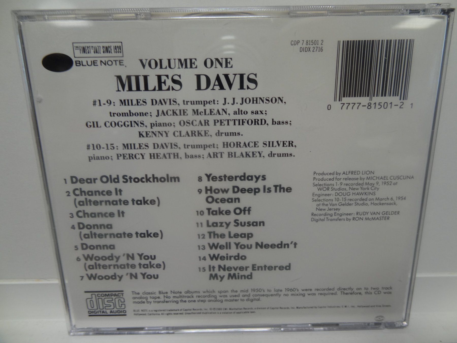 CDs: Miles Davis - Volume 1 - Blue Note - CD – Gebraucht aus luzern von musicandart 1