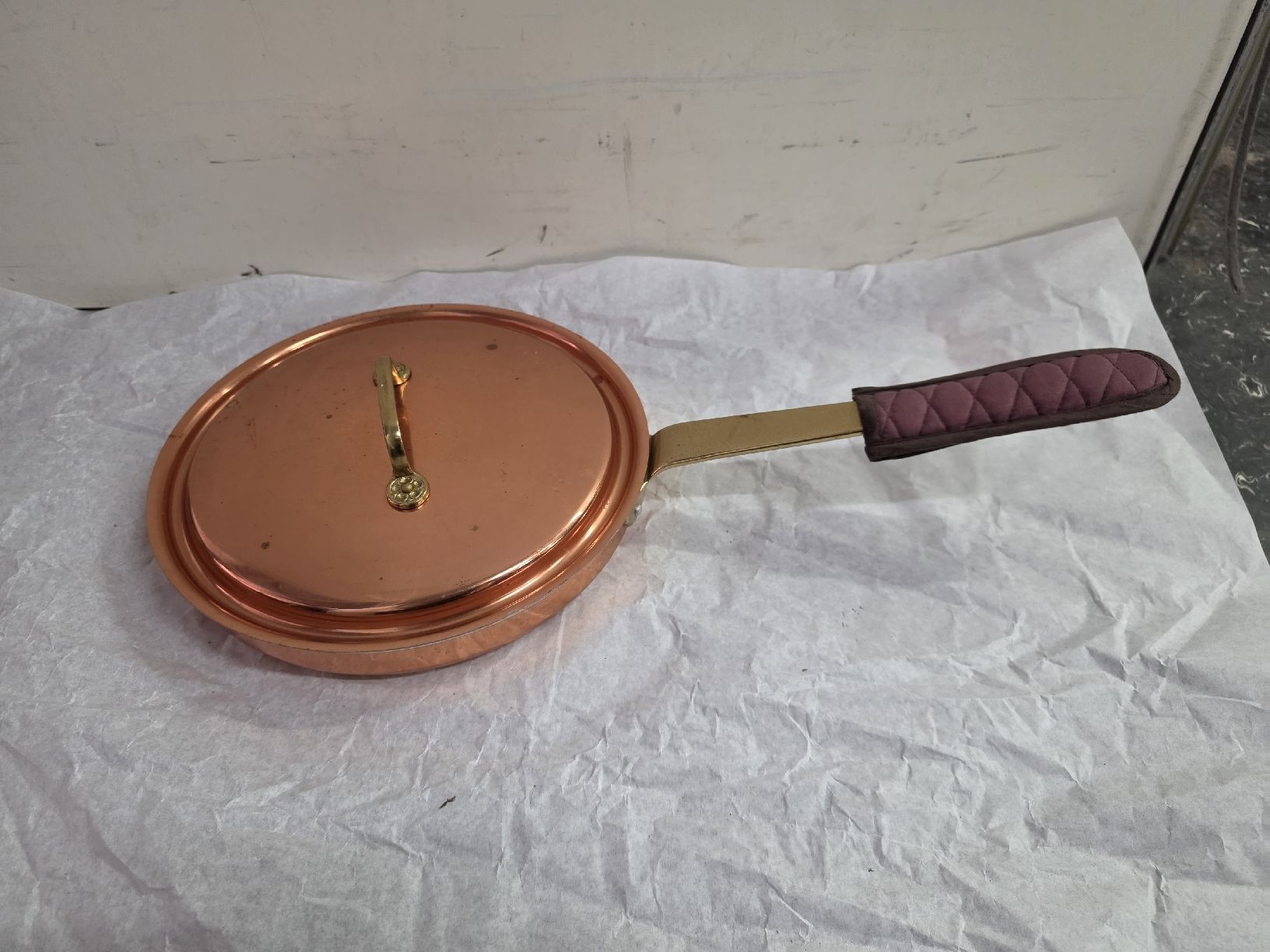 Stöckli Pfannen: Stöckli Kupferpfanne mit Deckel, – Gebraucht aus Olten von Mezopotamya 9
