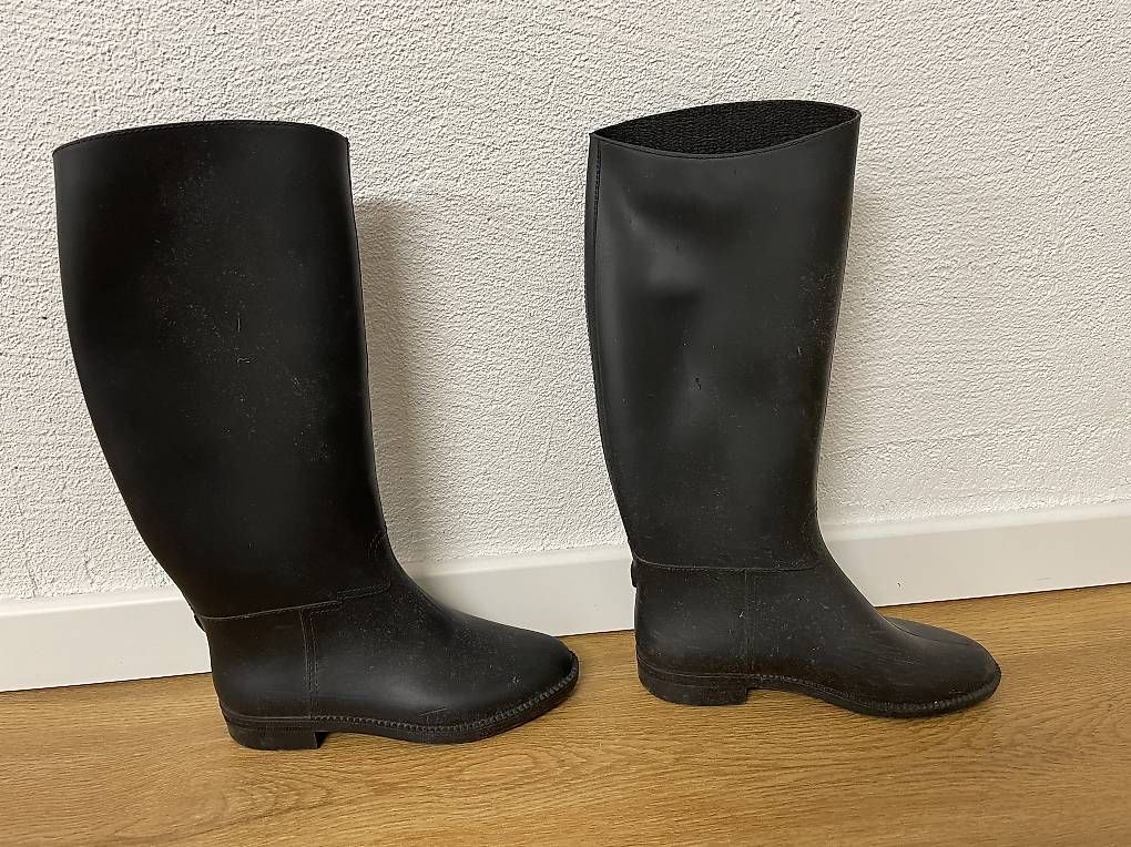 Schuhe für Jungen: Reitstiefel Gr 32 – Gebraucht aus Klingnau von Miklo83