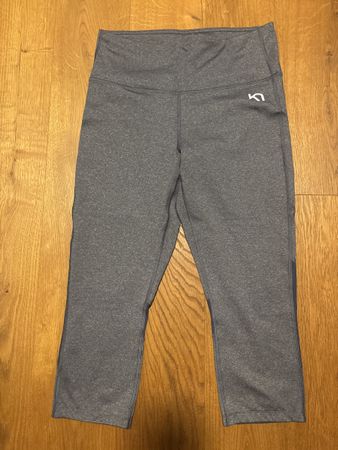 Neuwertige KariTraa 3/4 Capri Hosen Gr. L