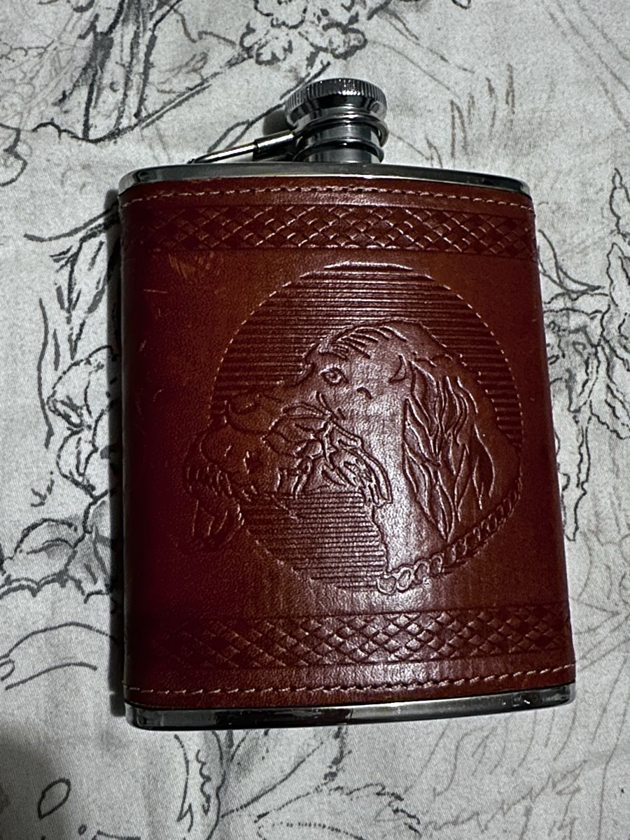 Altro: Flasche / Flasque de chasseur – Nuovo e nell'imballaggio originale da Zollikofen venduto da ram_9vsj