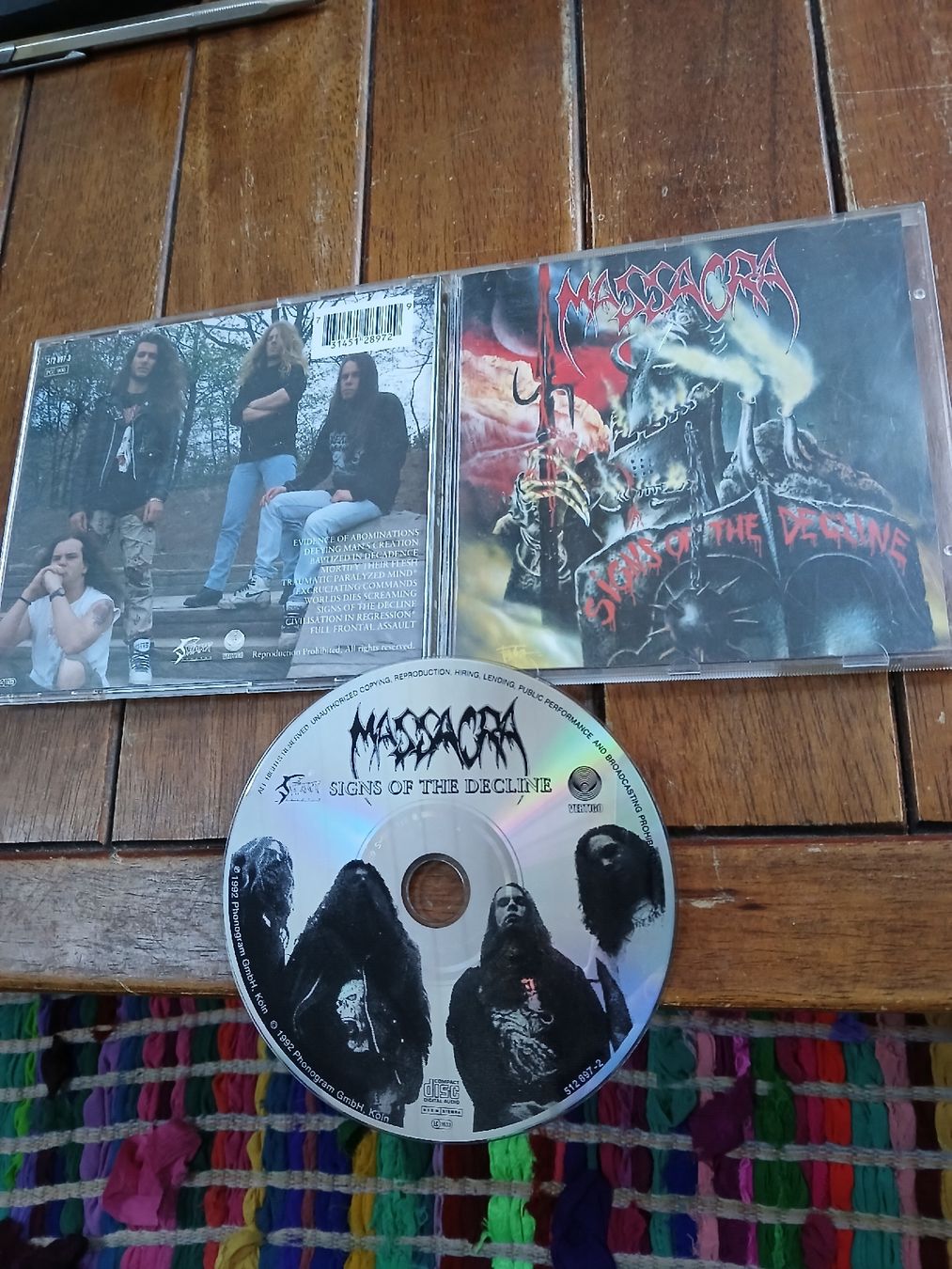CD: massacra- signs... – Usato da St-Cergue venduto da VeganWarrior