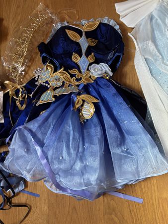 Uwowo Focalors second hand cosplay