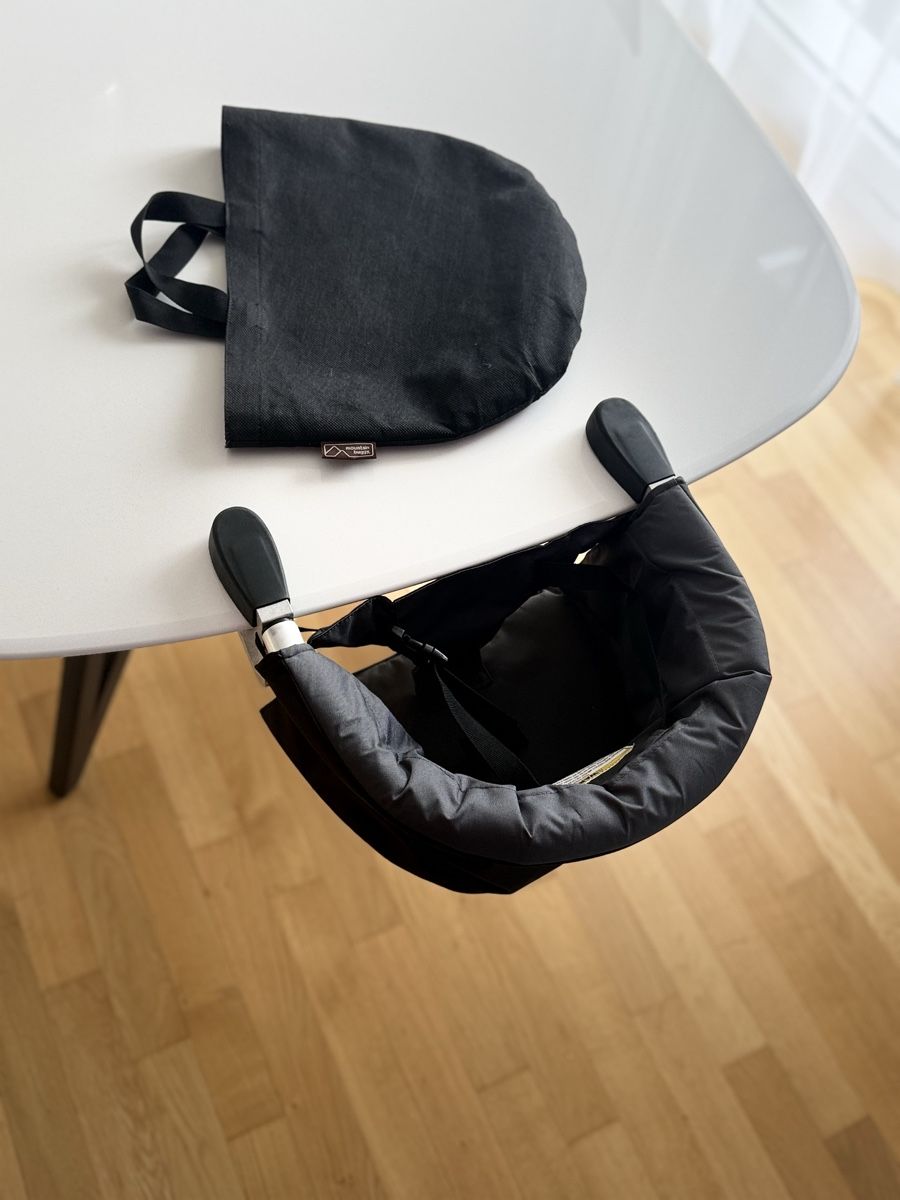 Mountain Buggy Seggioloni: Neuwertiger Mountain Buggy Pod Tischsitz, Schwarz! – Usato da Eglisau venduto da _sharing_is_caring__