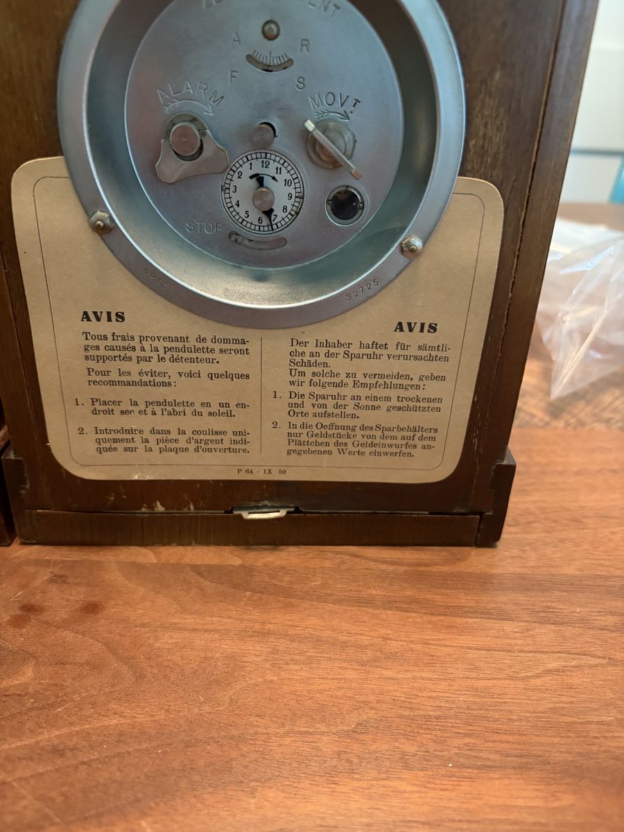 Zenith Orologi da terra & Orologi da parete: 2 Zenith Tischuhren / antik – Usato da Zürich venduto da Airflow22 7
