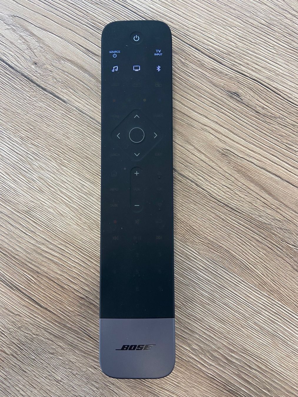 Bose Heimkino: Bose Soundbar 700 + Bass Modul 700 – Neu (gemäss Beschreibung) aus Heerbrugg von  3