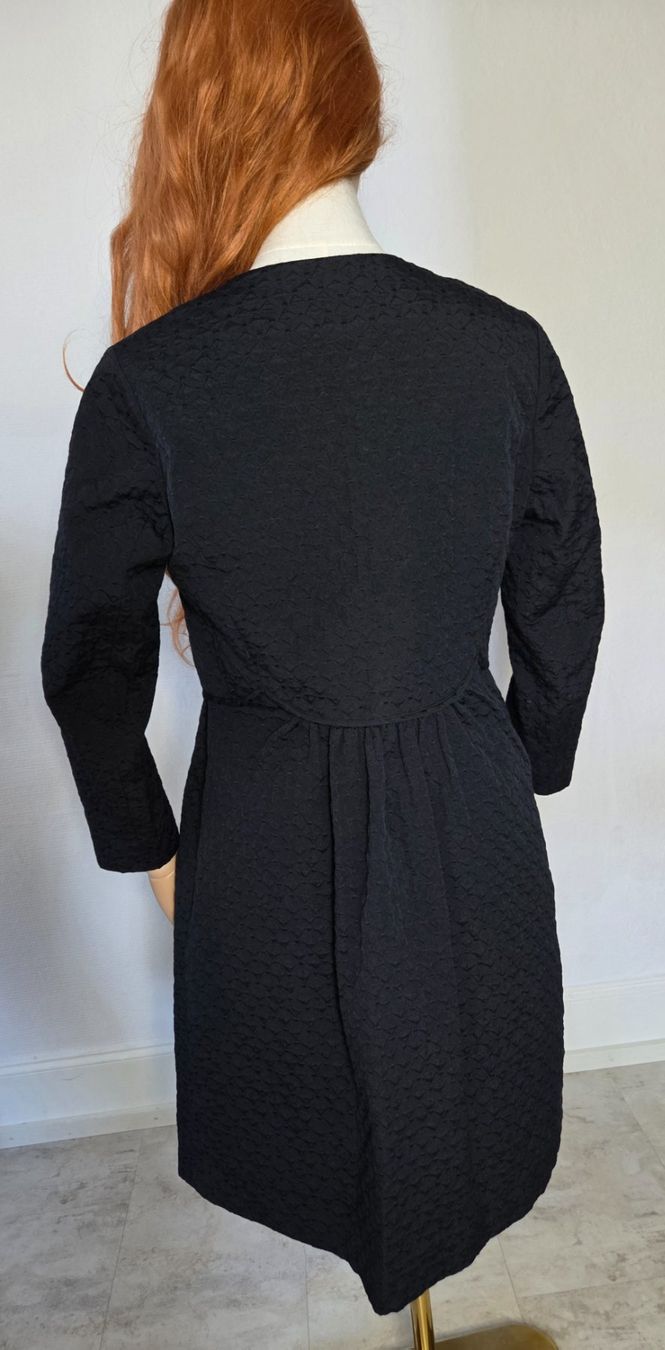 Costumi: Set Hoss Intropia – Usato da Leissigen venduto da ali_k9v8 2