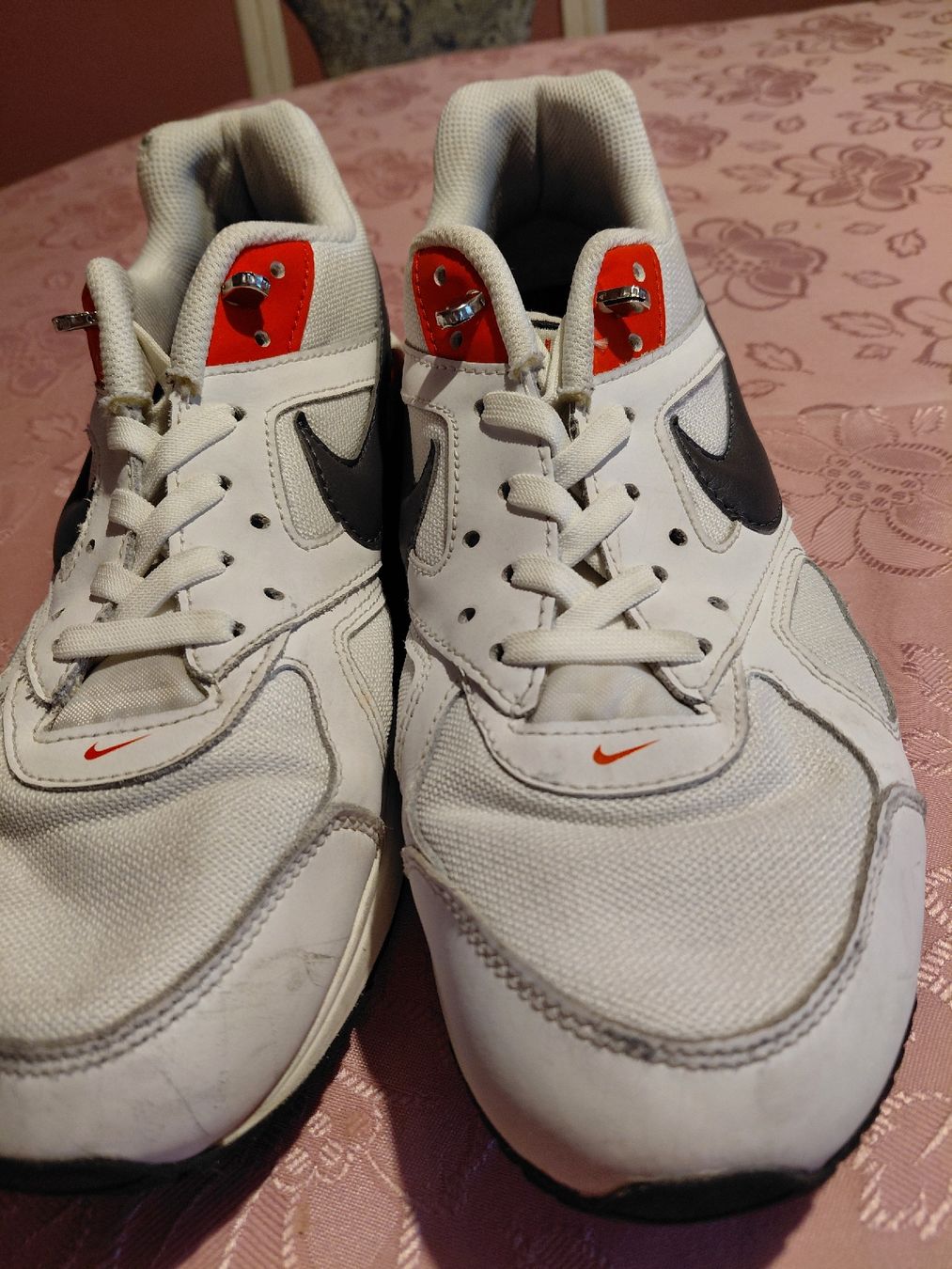 Scarpe da donna: Niky air 42.5 – Usato da Amriswil venduto da Trixi022 1
