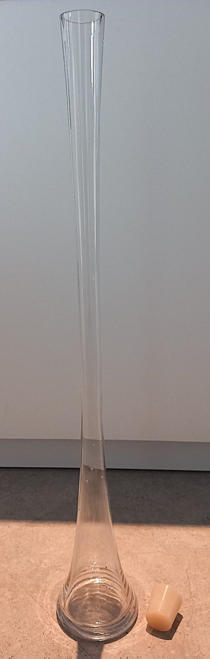 Altro: Barflasche 83 cm hoch mit Kunststoffzapfen – Usato da Lindau venduto da san_kg2j