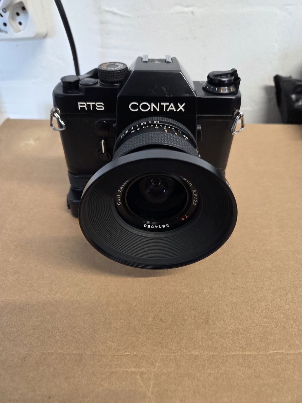 Contax Kamera: Contax RTS mit Carl Zeiss 2.8/25 – Gebraucht aus Dietikon von Allegra34 5
