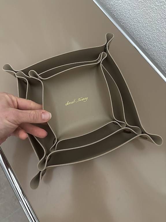 Tutte le decorazioni: Ablage Beige  Ablageset – Usato da Zürich venduto da car_9sdb 3