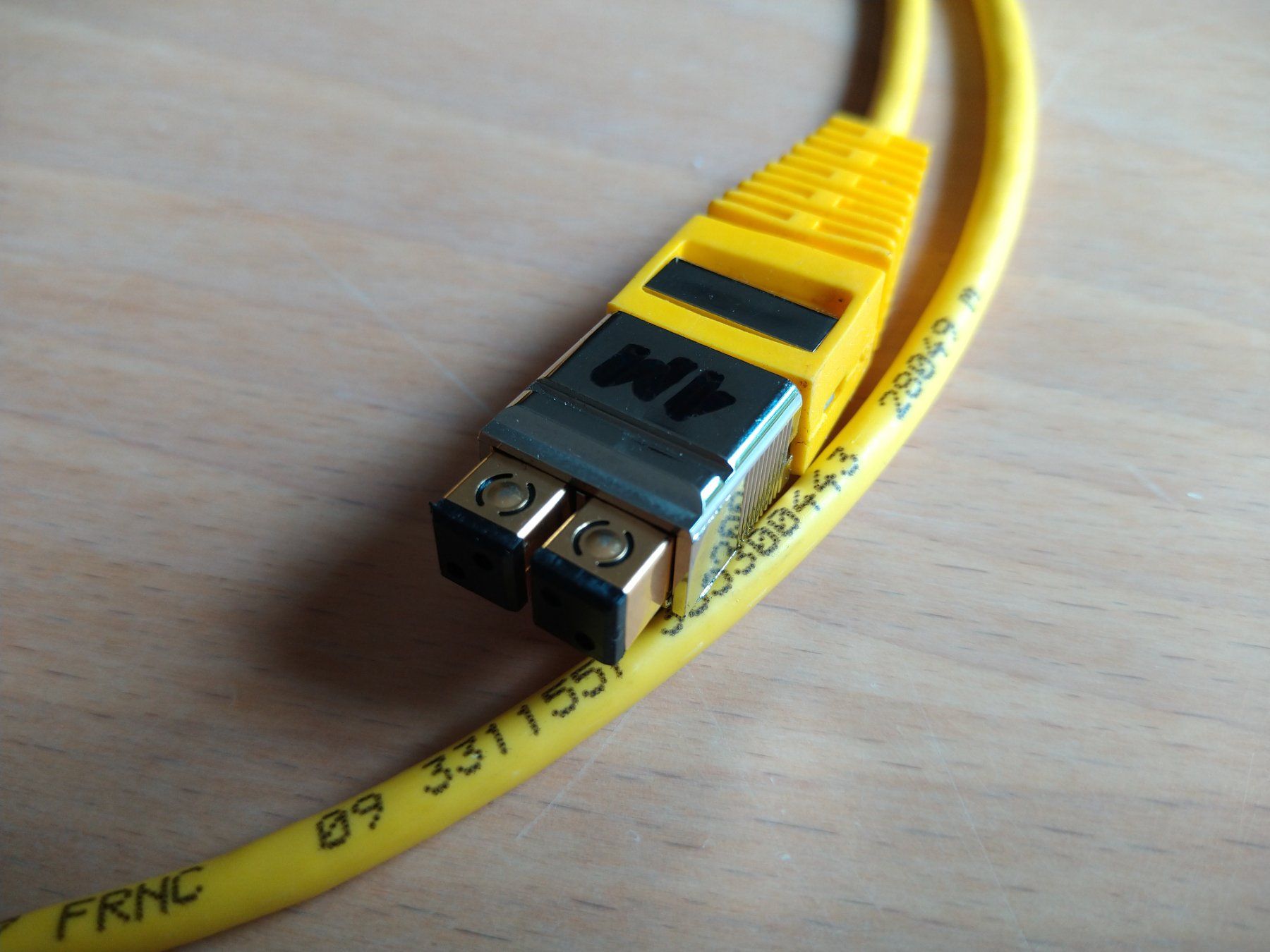 BKS Cavi: BKS Homenet Ethernet Patchkabel 1 m lang, gelb – Usato da Winznau venduto da Cassjopaya 1