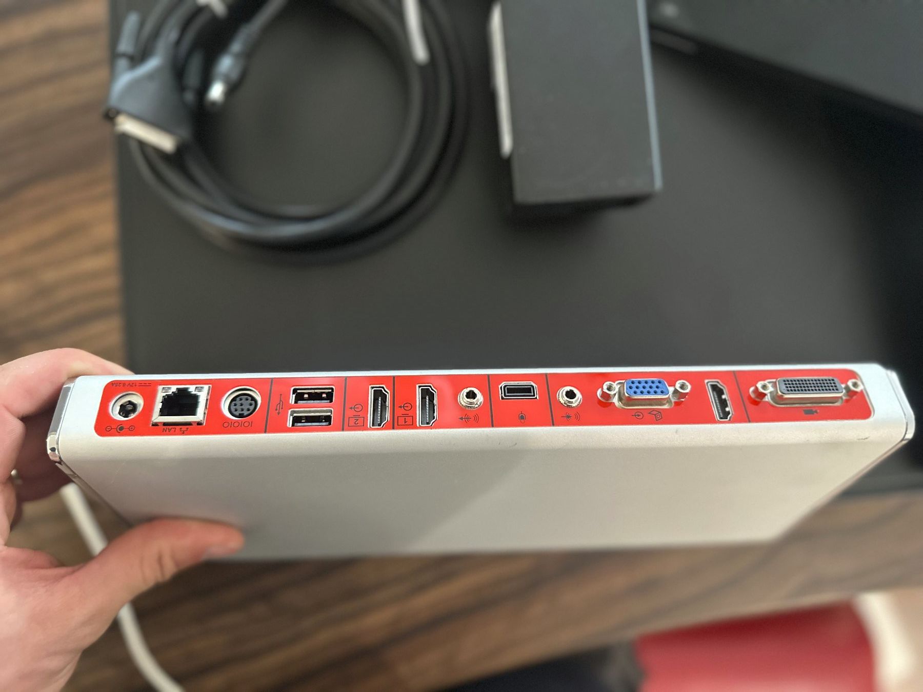 Polycom Webcam: Polycom Group 310 Video Conferencing System gebraucht – Usato da Appenzell venduto da 1xRichtig 4
