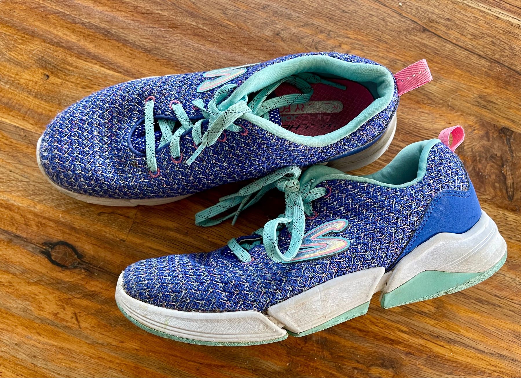 Skechers Scarpe per ragazze: Schöne Skechers Schuhe Gr. 36 – Usato da Buchrain venduto da Sunny026 1
