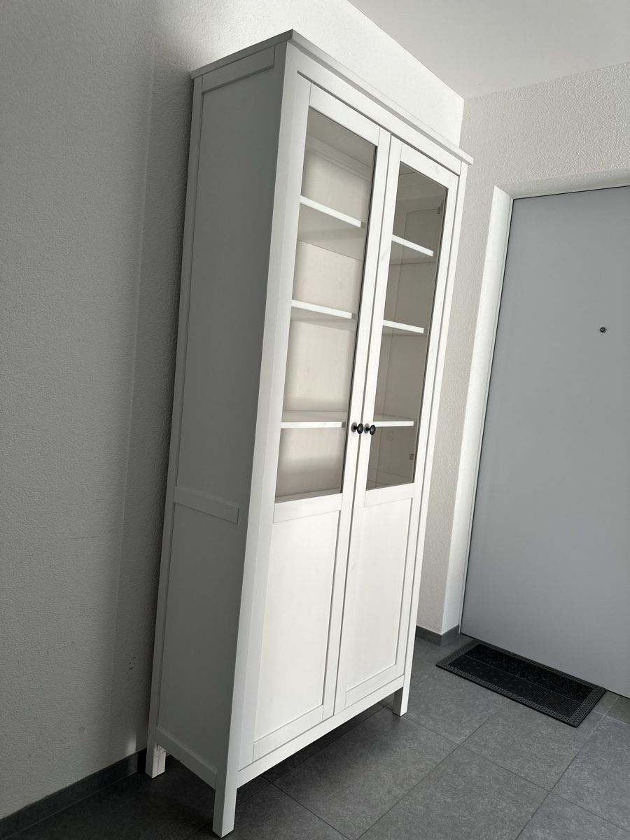Vetrine: Ikea HEMNES Vitrine – Usato da Diessenhofen venduto da Ibrahim_dndr 1