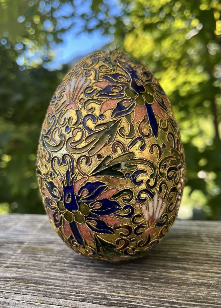 Sculture & Statue: Grosses Cloisonne Ei Emailmalerei – Usato da Wiesenberg venduto da swissantik 1