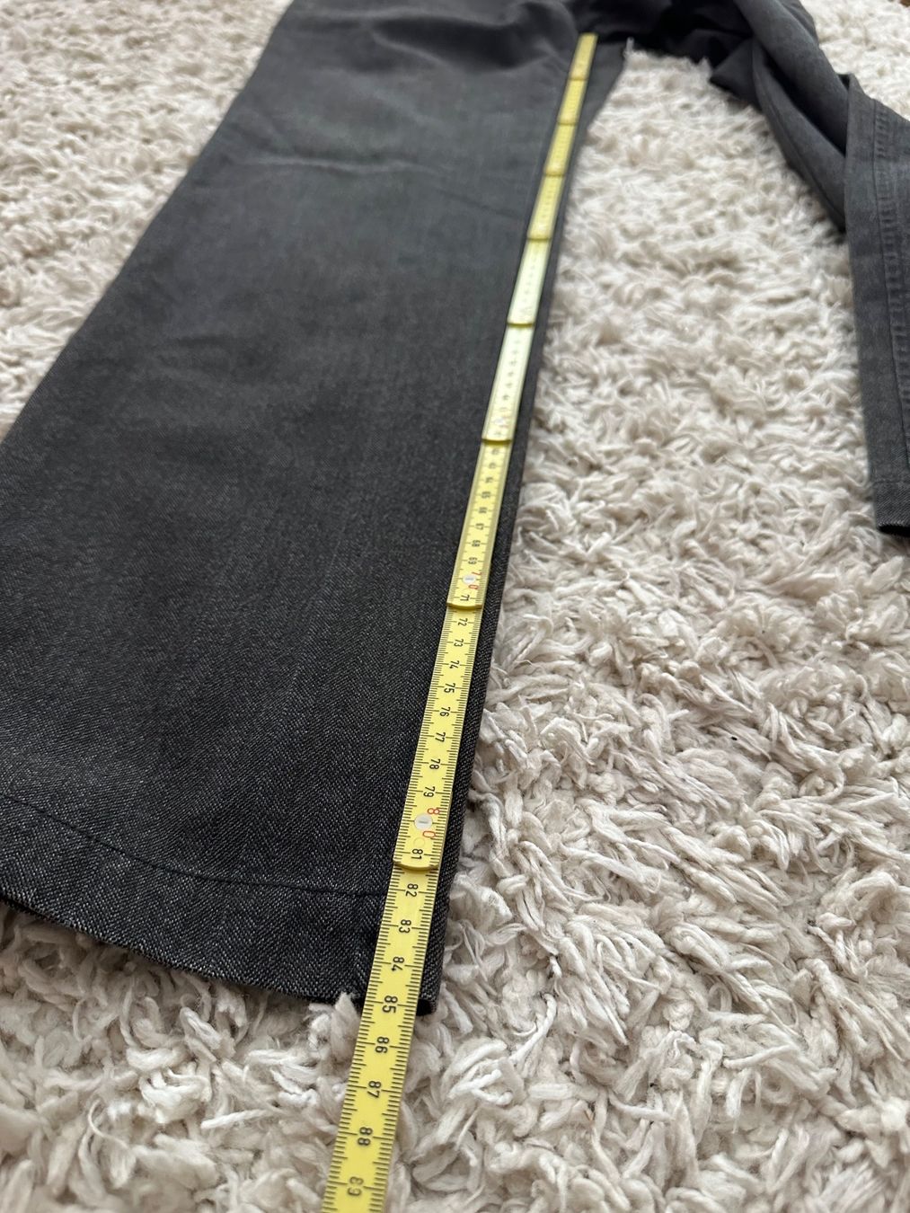 Hugo Boss Pantaloni: Hose HUGO Boss Gr.46 – Usato da Bern venduto da BrandVilla 8