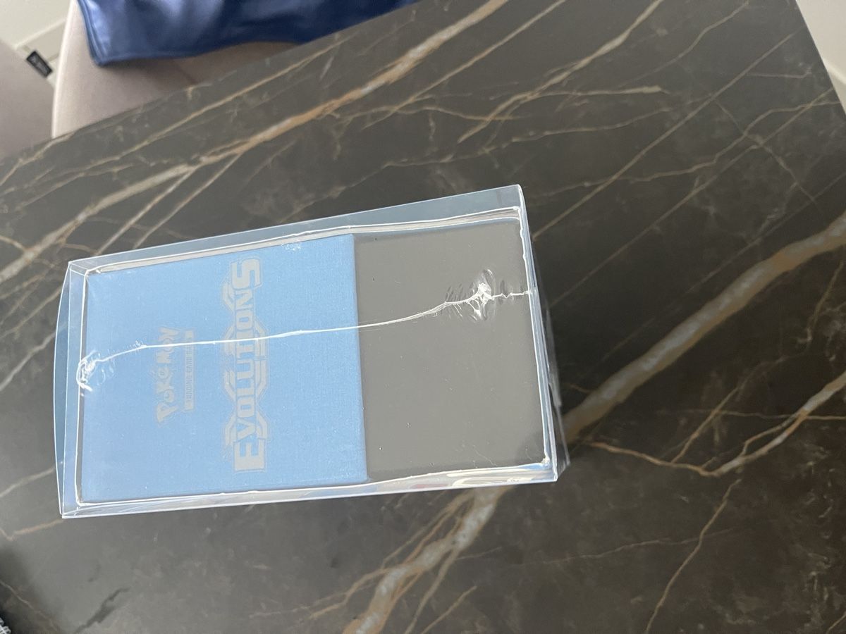 Pokémon Carte collezionabili: Pokemon XY Evoltuions Elite Trainer Box sealed – Nuovo e nell'imballaggio originale da Oberentfelden venduto da Ismail.fenkci 1