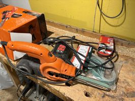 Bandschleifmaschine 13mm von Black & Decker