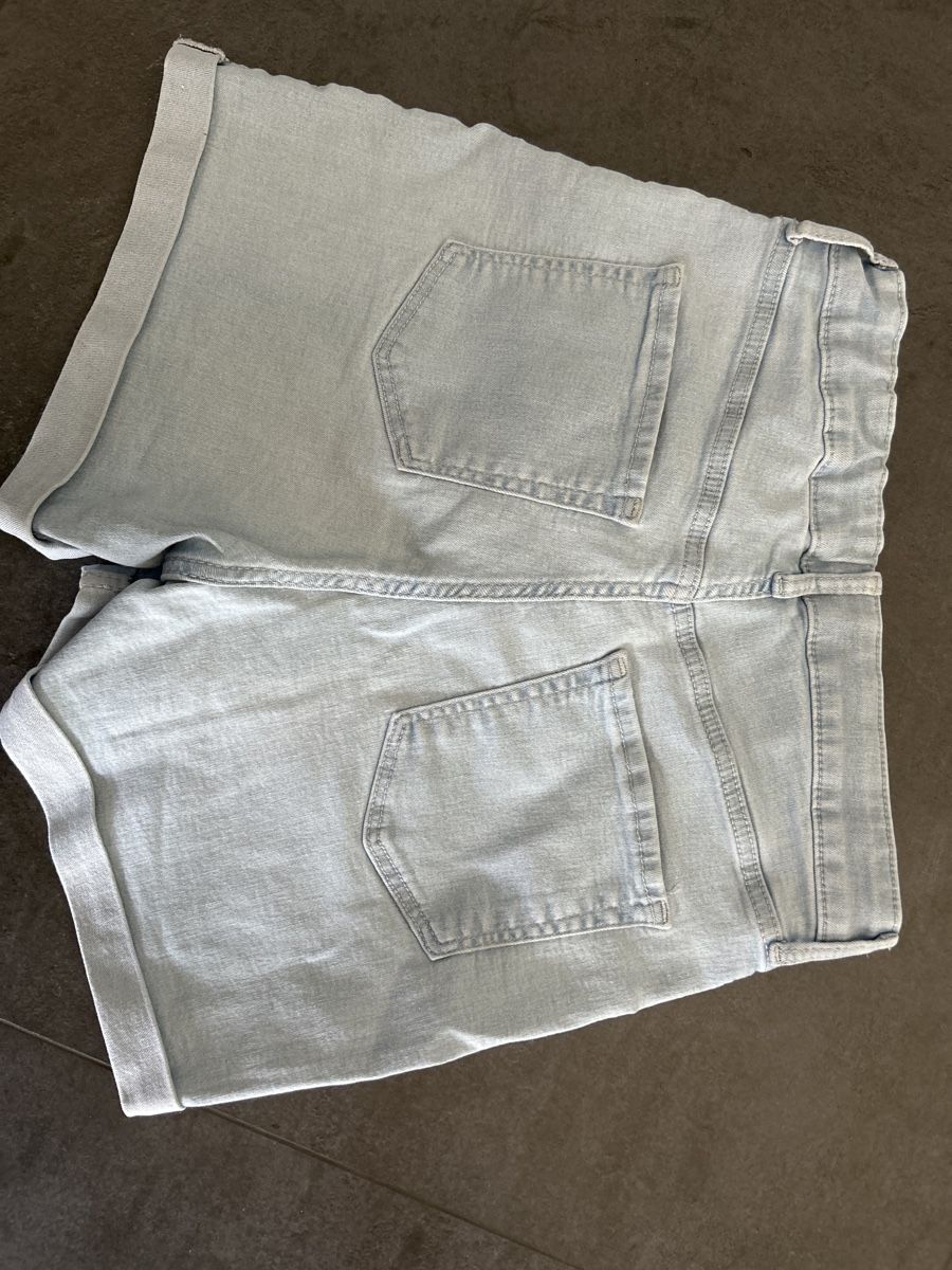 H&M Hosen: Shorts 158 cm taille réglable – Gebraucht aus Yens von Chriis 2