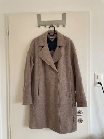 beiger Mantel von Tommy Hilfiger