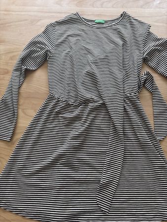 Kleid Benetton 150 - wie neu!