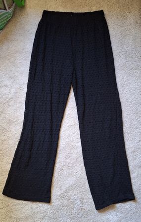 Gehäkelte Stoffhose schwarz