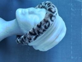 Winter-Mütze, beige, mit Leoparden-Fell-Optik
