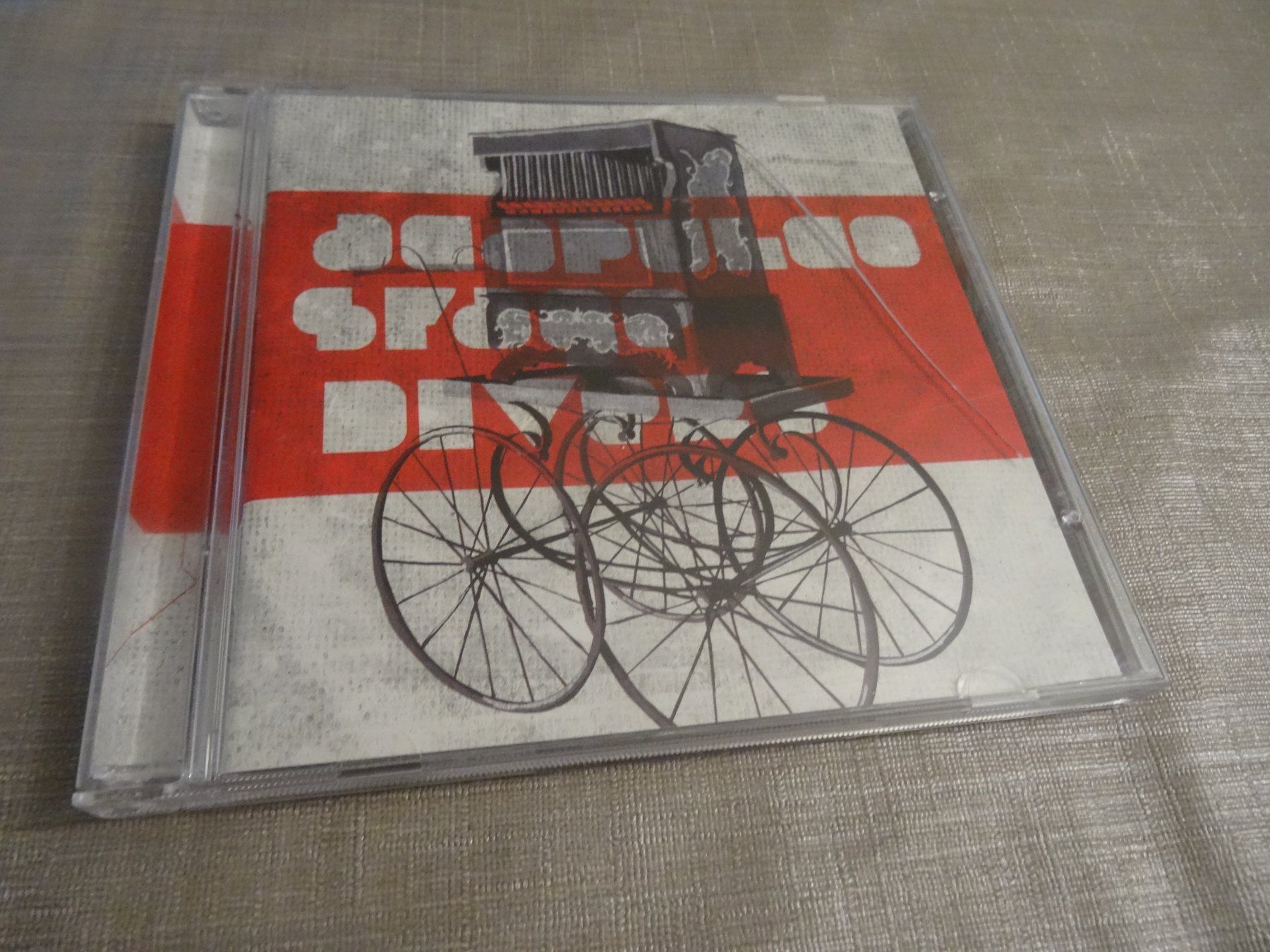 CD: Acapulco Stage Divers CD – Usato da Olten venduto da Disc-Ausverkauf