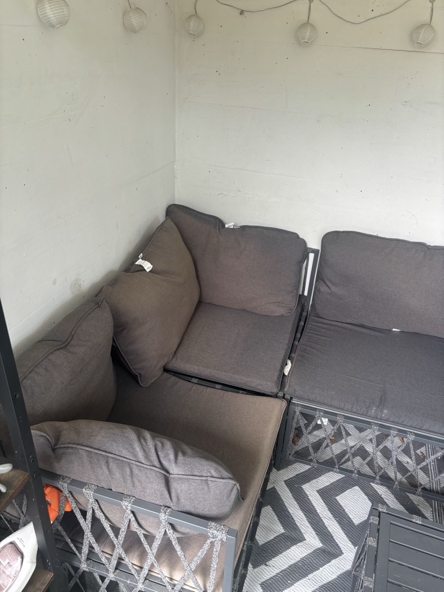 Sofas: Lounge – Gebraucht aus Bern von Fuazgo 4