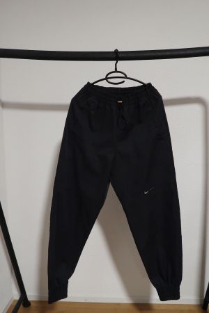 Nike Jogginghose schwarz – sportlich & bequem