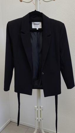 Schicker ONLY Damen Blazer, schwarz, Grösse 36 – neuwertig