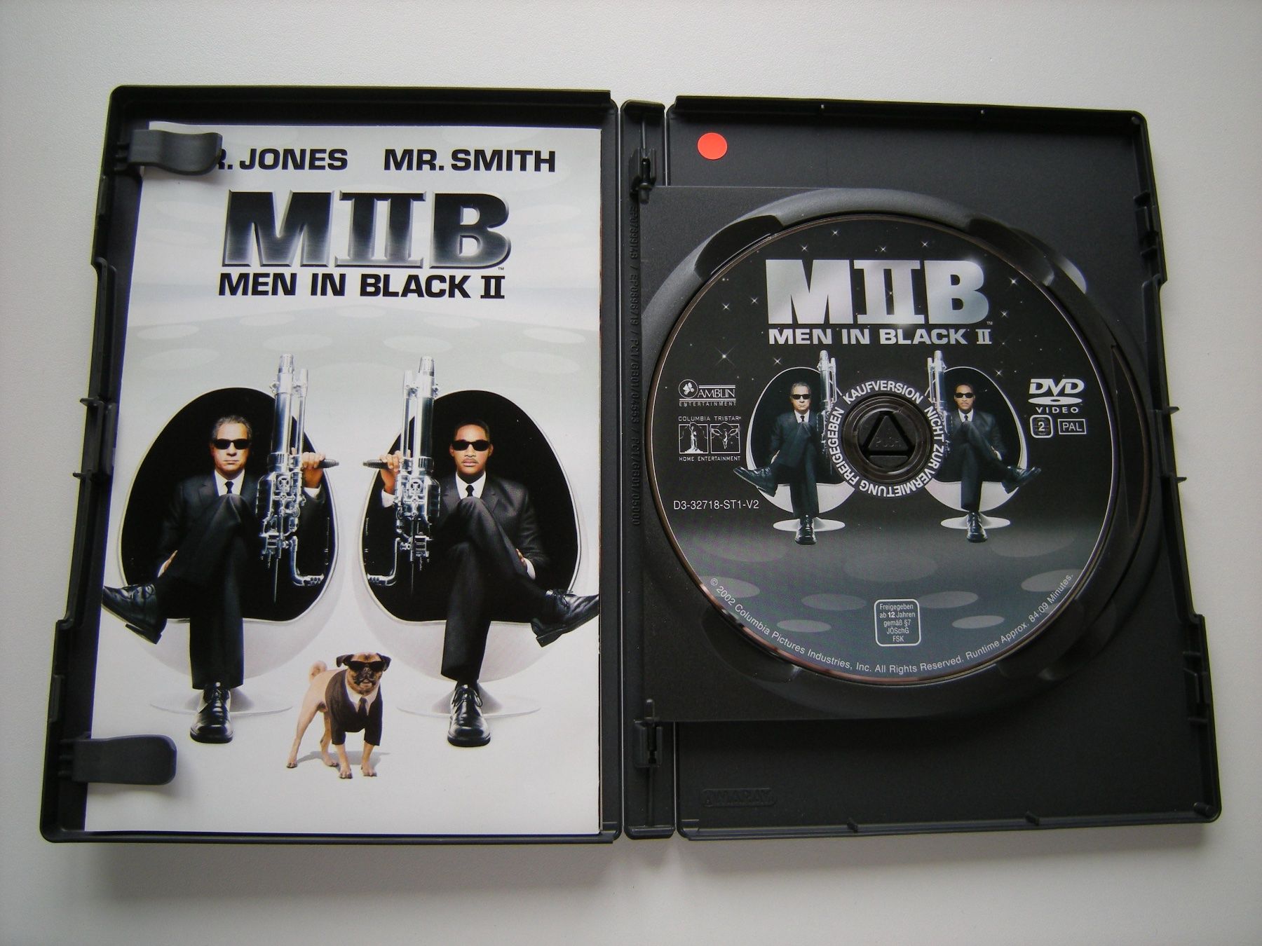 Tutti i DVDs: MEN IN BLACK II - Back in Black – Usato da Basel venduto da Ceebee62 2
