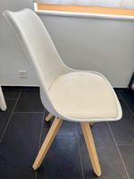 4 Essstühle skandinavisch modern weiss, gebraucht