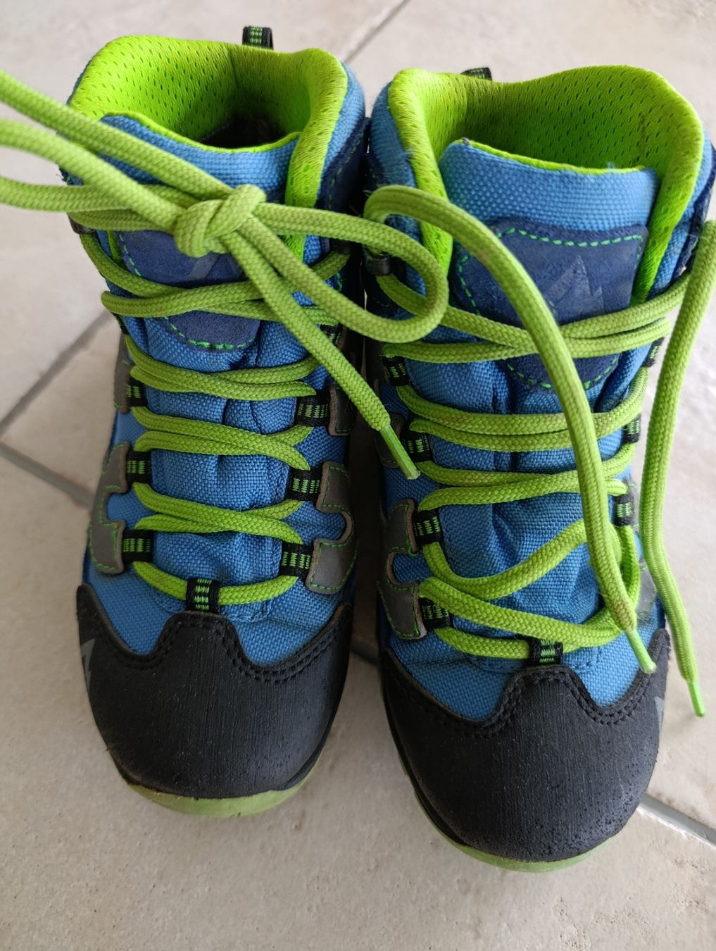 Mckinley Scarpe per ragazzi: CHAUSSURES DE MARCHE KCKINLEY 29 – Usato da Sierre venduto da shirley04 1