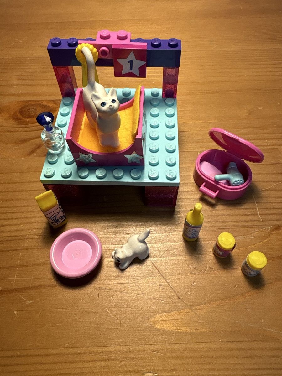 Lego Kit di costruzioni: Lego Scala Set 5944 CAT Show – Usato da Verscio venduto da Foroglio