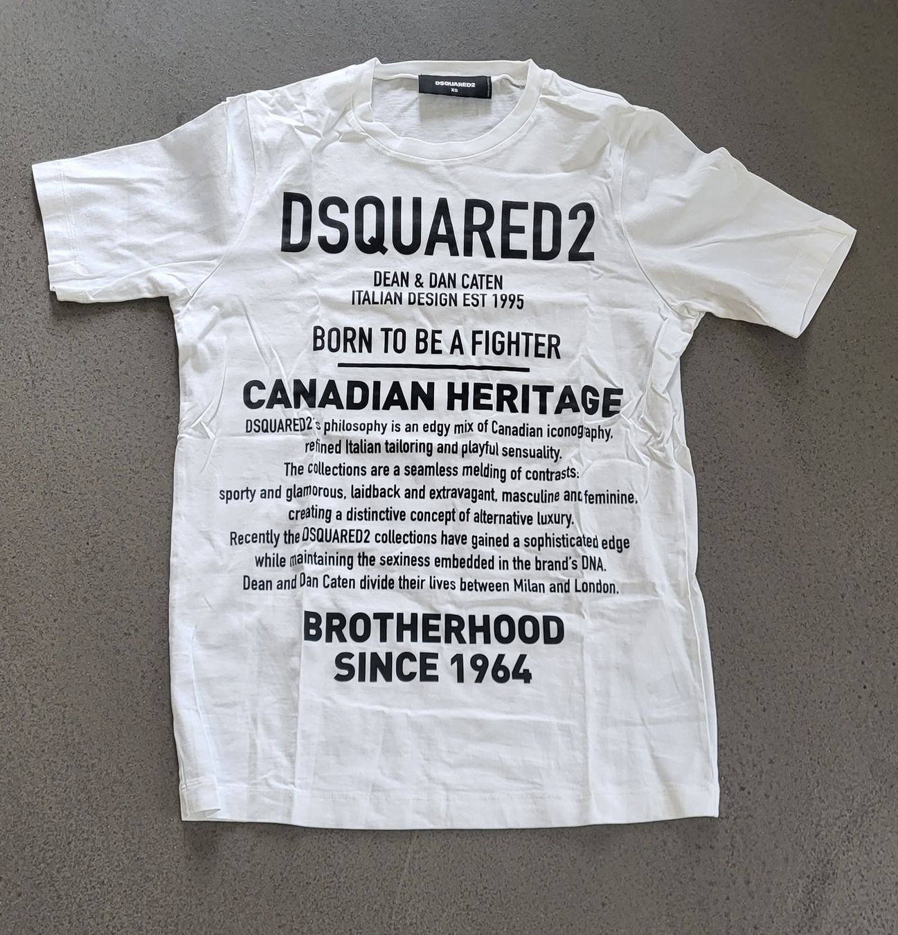 Dsquared2 T-shirt: dsquared2 Shirt Gr XS – Usato da Kaisten venduto da Ciccr