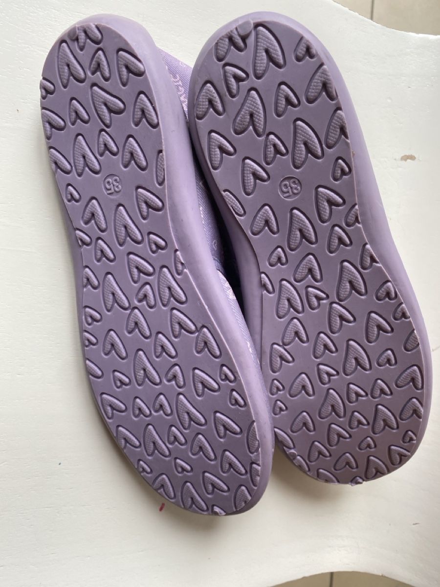 Schuhe für Mädchen: Finken in 35 – Neu (gemäss Beschreibung) aus Olten von Angisun 2